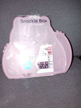 melii Light Purple 💜 Cat Snackle Box